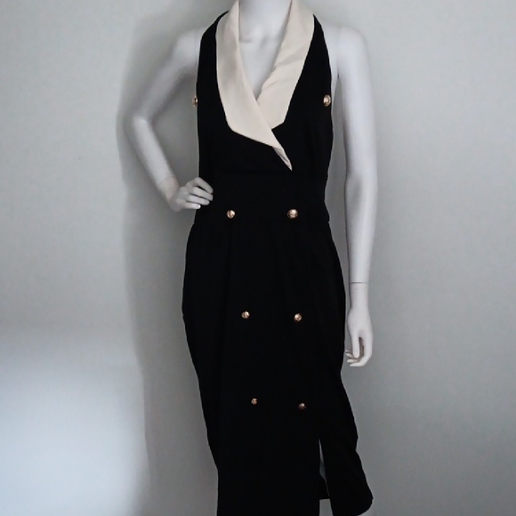 Chic Black and Cream Backless Dress - Picture 1 of 8